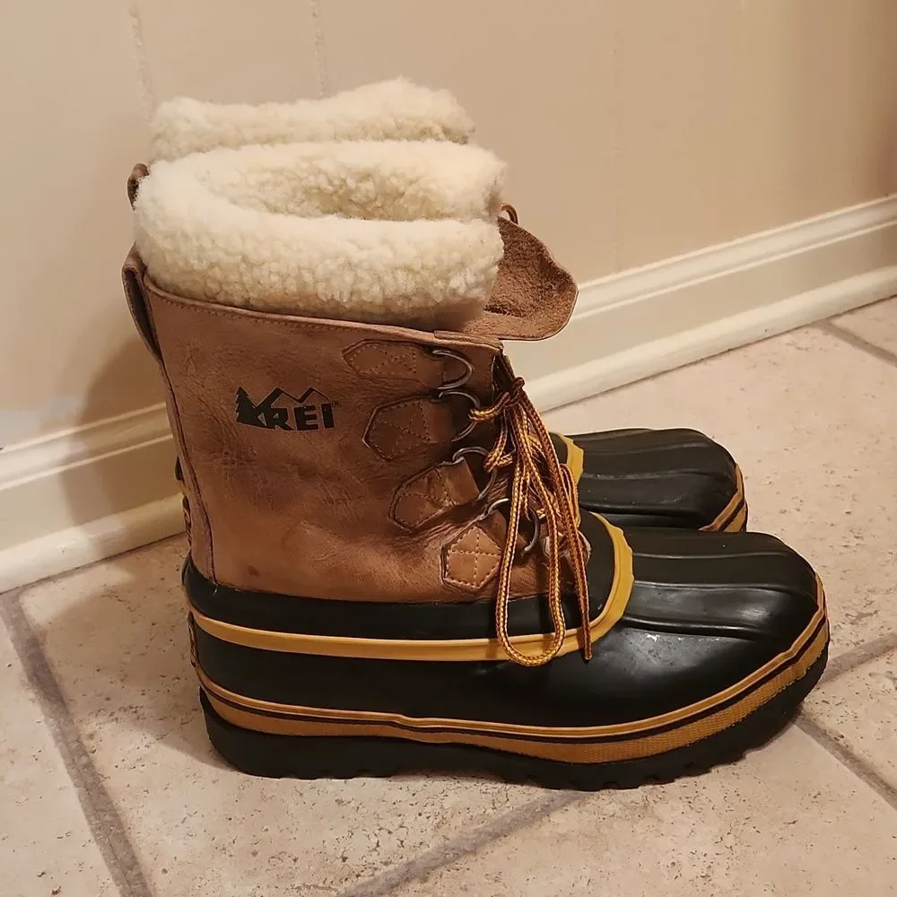 REI Men's Brown Leather Winter Snow Waterproof Boots Size 9